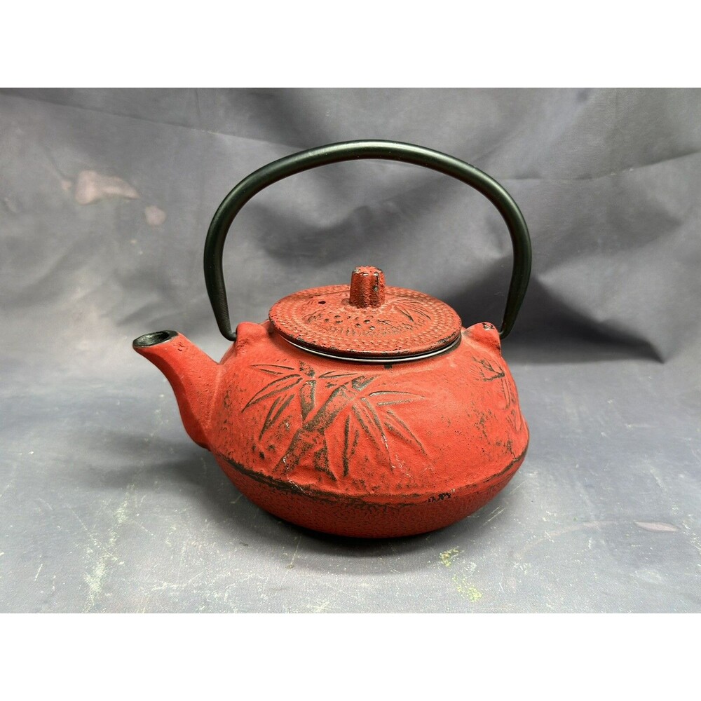 Japanese Tetsubin Cast Iron Lidded Teapot Tea Kettle Red Pot
